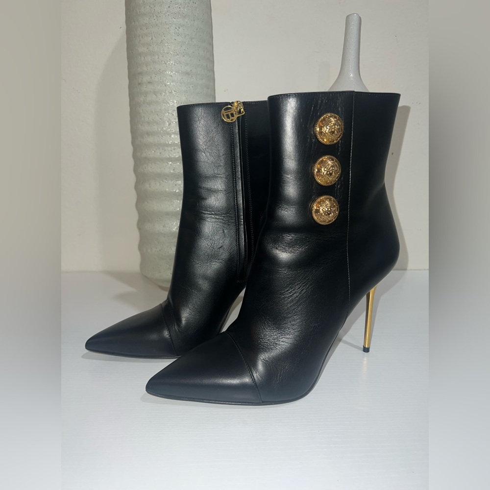 Balmain Button Boots